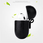 Custodia protettiva per auricolari in pelle di serpente con fibbia per appendere AirPods 3
