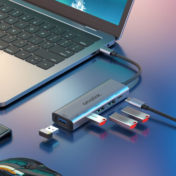 Docking station USB-C 4 porte con Power Delivery 85W