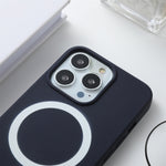 Custodia in silicone MagSafe per iPhone 12 e 13