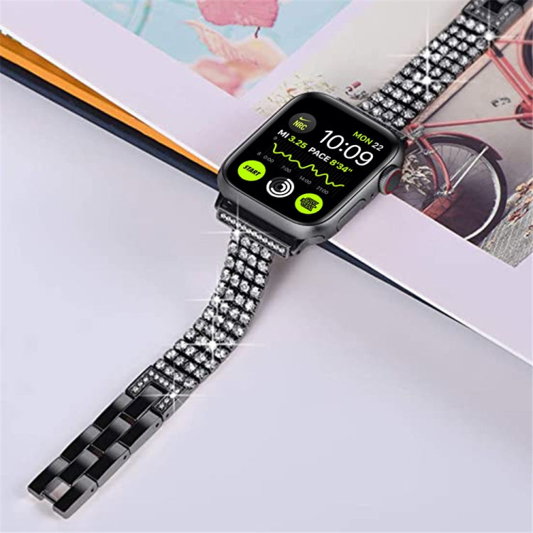 Cinturino in metallo con quattro file di diamanti incastonati per la serie Apple Watch, 7 41mm / 6&SE&5&4 40mm / 3&2&1 38mm, 7 45mm / 6&SE&5&4 44mm / 3&2&1 42mm