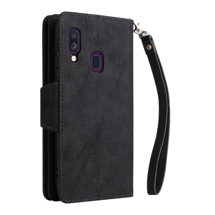 Rivetto Fibbia 9 carte Custodia per telefono in pelle a tre pieghe, For Samsung Galaxy A40, For Samsung Galaxy A42 5G, For Samsung Galaxy A51, For Samsung Galaxy A51 5G