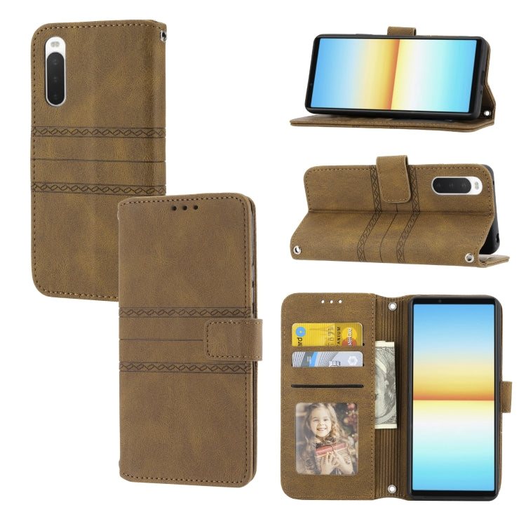 Custodia in pelle per telefono a conchiglia orizzontale con fibbia magnetica a righe in rilievo, For Samsung Galaxy M23 / F23 5G Japanese Version, For Sony Xperia 10 IV, For Sony Xperia 1 IV, For Xiaomi Redmi 10A