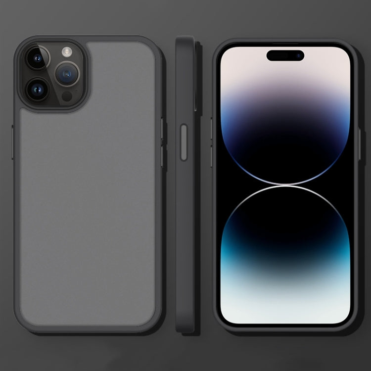 Custodia antiurto satinata traslucida per iPhone 14