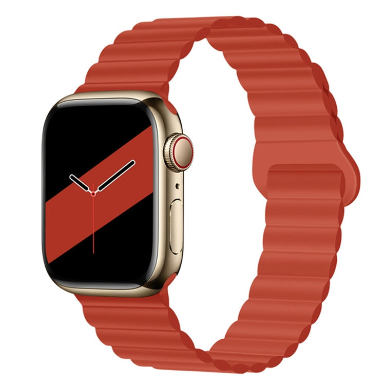 Cinturino magnetico in silicone con fibbia inversa per serie Apple Watch, 7 45mm / 6&SE&5&4 44mm / 3&2&1 42mm, 7 41mm / 6&SE&5&4 40mm / 3&2&1 38mm