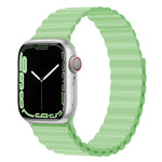Cinturino in silicone con magnete per Apple Watch Series, 7 41mm / 6&SE&5&4 40mm / 3&2&1 38mm