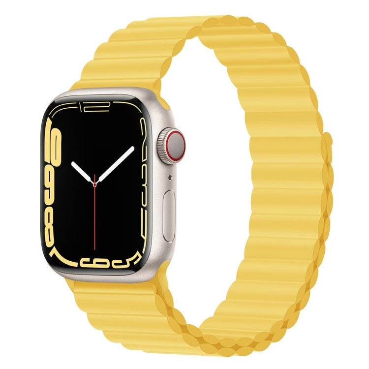 Cinturino in silicone con magnete per Apple Watch Series, 7 41mm / 6&SE&5&4 40mm / 3&2&1 38mm