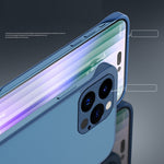 Custodia satinata con lente in metallo per iPhone 14