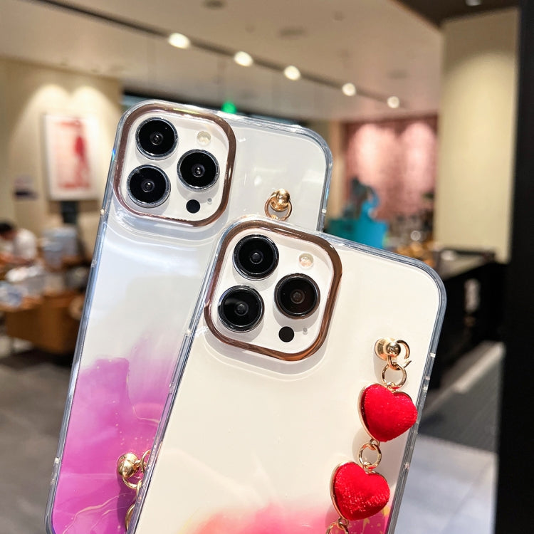Custodia con motivo marmo dorato e bracciale Love per iPhone 13 e