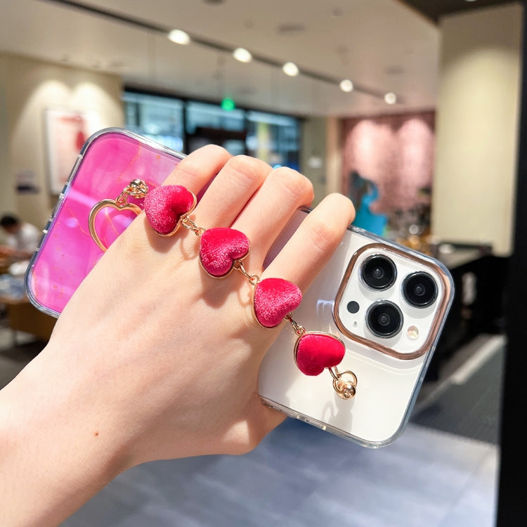 Custodia con motivo marmo dorato e bracciale Love per iPhone
