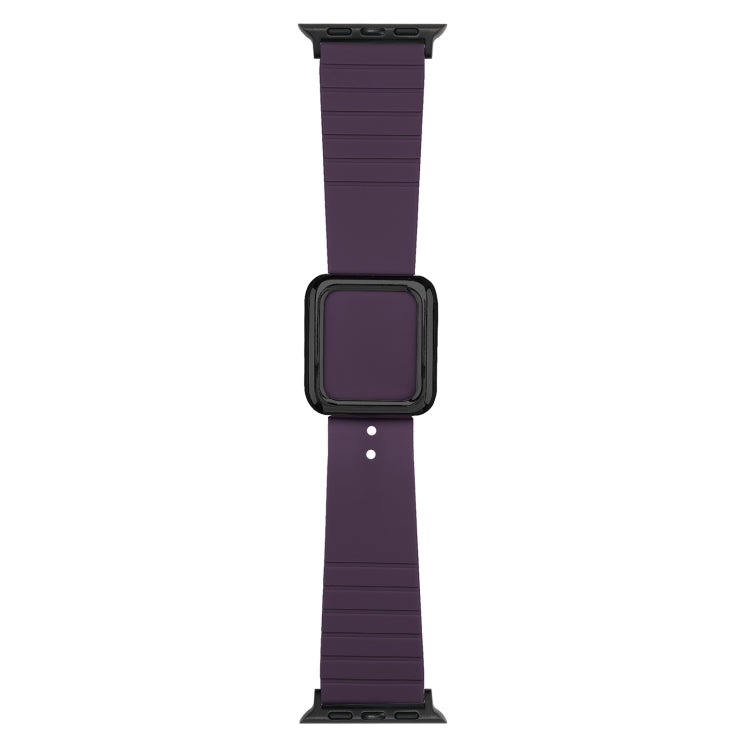 Cinturino in silicone con fibbia quadrata nera per Apple Watch Series, 7 45mm / 6&SE&5&4 44mm / 3&2&1 42mm