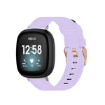 Cinturino nylon intrecciato per Fitbit Versa 4 e Sense 2
