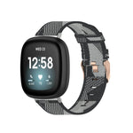 Cinturino nylon intrecciato per Fitbit Versa 4 e Sense 2