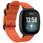 Cinturino universale in nylon con fibbia in acciaio a tre anelli, For Fitbit Versa 4 / Sense 2