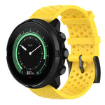 Per il cinturino in silicone traspirante Suunto 9, escludere il soggetto