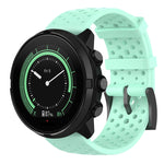 Per il cinturino in silicone traspirante Suunto 9, escludere il soggetto