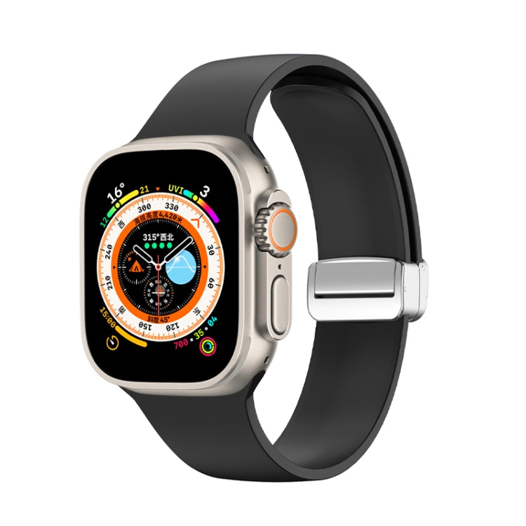 Cinturino per orologio in silicone con fibbia pieghevole, For Apple Watch Ultra 49mm, For Apple Watch Series 8&7 45mm / SE 2&6&SE&5&4 44mm / 3&2&1 42mm, For Apple Watch Series 8&7 41mm / SE 2&6&SE&5&4 40mm / 3&2&1 38mm