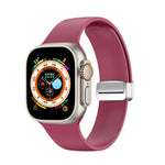 Cinturino per orologio in silicone con fibbia pieghevole, For Apple Watch Ultra 49mm, For Apple Watch Series 8&7 45mm / SE 2&6&SE&5&4 44mm / 3&2&1 42mm, For Apple Watch Series 8&7 41mm / SE 2&6&SE&5&4 40mm / 3&2&1 38mm