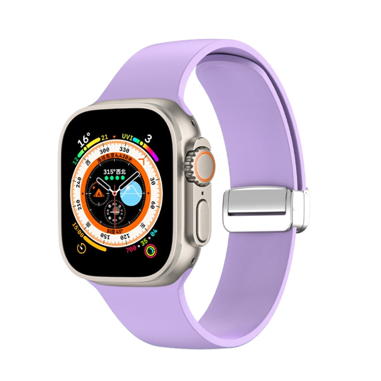 Cinturino per orologio in silicone con fibbia pieghevole, For Apple Watch Ultra 49mm, For Apple Watch Series 8&7 45mm / SE 2&6&SE&5&4 44mm / 3&2&1 42mm, For Apple Watch Series 8&7 41mm / SE 2&6&SE&5&4 40mm / 3&2&1 38mm