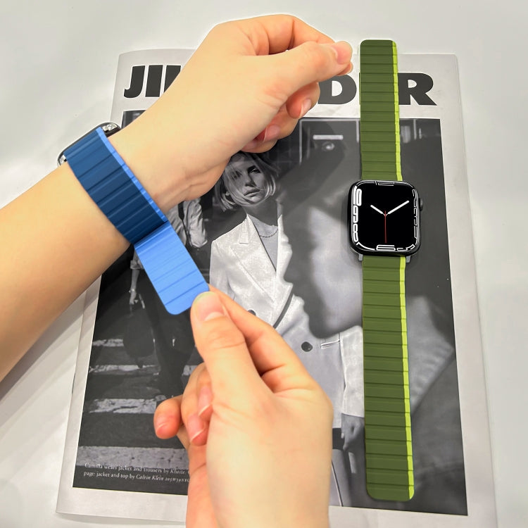 Cinturino in silicone magnetico per Apple Watch 41/45mm