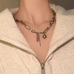 Collana da donna con alfabeto versatile in acciaio al titanio con catena intrecciata, XL2001, XL1951, XL1400, XL1437, XL2010, XL1505, XL1839, XL1864, XL1502, XL1570, XL1170, XL1459, XL1788, XL1780, XL1946, XL1089, XL1958, XL1983, XL1941, XL1944, XL1090...