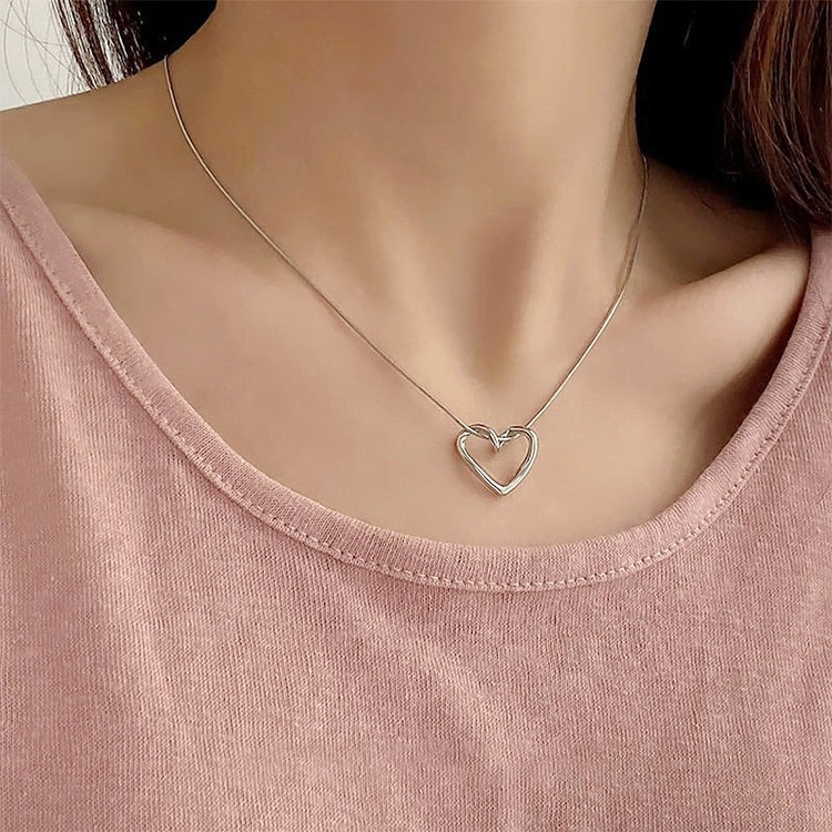 Collana da donna con alfabeto versatile in acciaio al titanio con catena intrecciata, XL2001, XL1951, XL1400, XL1437, XL2010, XL1505, XL1839, XL1864, XL1502, XL1570, XL1170, XL1459, XL1788, XL1780, XL1946, XL1089, XL1958, XL1983, XL1941, XL1944, XL1090...