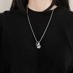 Collana da donna con alfabeto versatile in acciaio al titanio con catena intrecciata, XL2001, XL1951, XL1400, XL1437, XL2010, XL1505, XL1839, XL1864, XL1502, XL1570, XL1170, XL1459, XL1788, XL1780, XL1946, XL1089, XL1958, XL1983, XL1941, XL1944, XL1090...