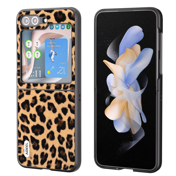 Custodia leopardata con bordo nero per Samsung Galaxy Z Fold5