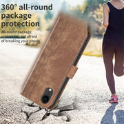Custodia in pelle goffrata per iPhone