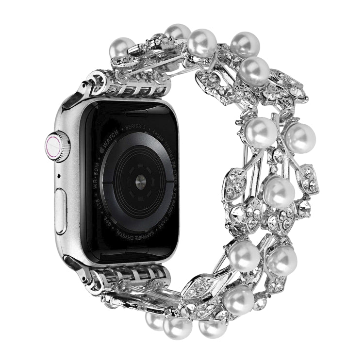 Cinturino per orologio in metallo con perline a quattro foglie, For Apple Watch 8 41mm, For Apple Watch 8 45mm, For Apple Watch SE 2022 40mm, For Apple Watch SE 2022 44mm, For Apple Watch 7 41mm, For Apple Watch 7 45mm, For Apple Watch SE 40mm         ...