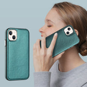 Custodia in pelle per iPhone 14 Plus e 15 Pro Max