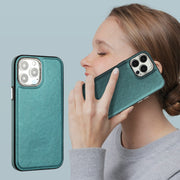 Custodia in pelle per iPhone 14 Pro e 15