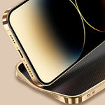 Custodia in vera pelle per iPhone 14 e 13