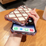 Custodia iPhone 14 Pro Max con incisione laser 3D