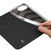 Custodia in pelle DUX DUCIS per iPhone 16 e 15