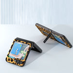 Custodia leopardata con bordo nero per Samsung Galaxy Z Flip5