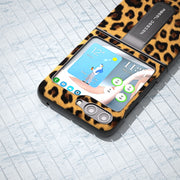 Custodia leopardata con bordo nero per Samsung Galaxy Z Flip5