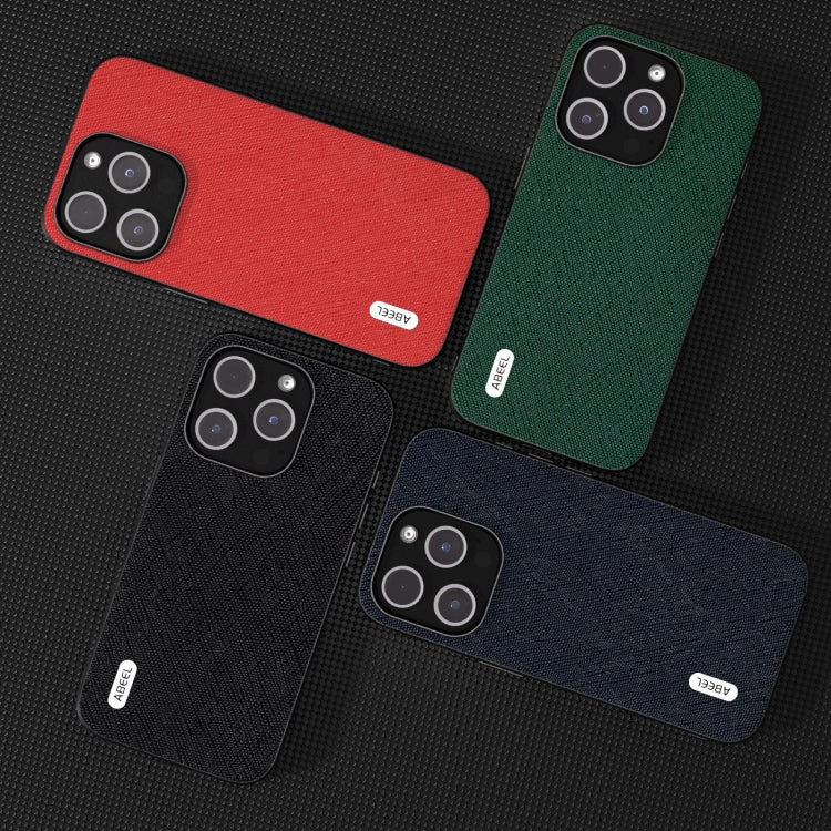 Custodia in vera pelle per iPhone 14 e 15