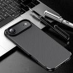 Custodia TPU con fibra di carbonio per iPhone 15 e 16