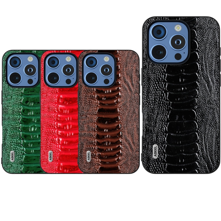 Custodia in vera pelle per iPhone 16 e 15