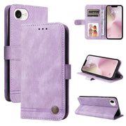 Custodia in pelle Skin Feel per iPhone 16