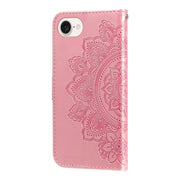 Custodia in pelle goffrata per iPhone 16
