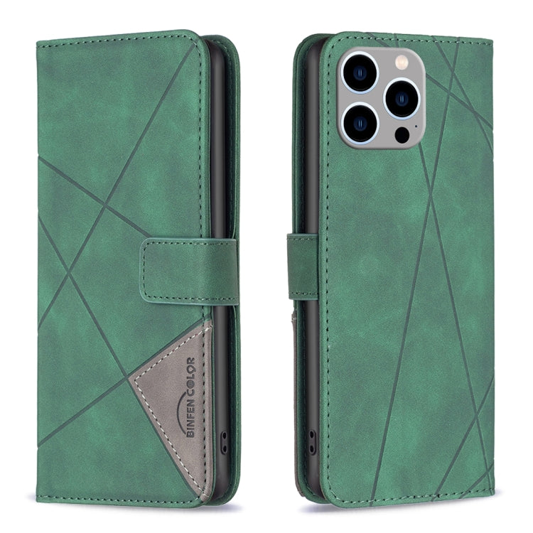 Custodia in pelle con fibbia magnetica per iPhone 15