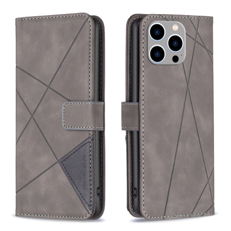 Custodia in pelle con fibbia magnetica per iPhone 15