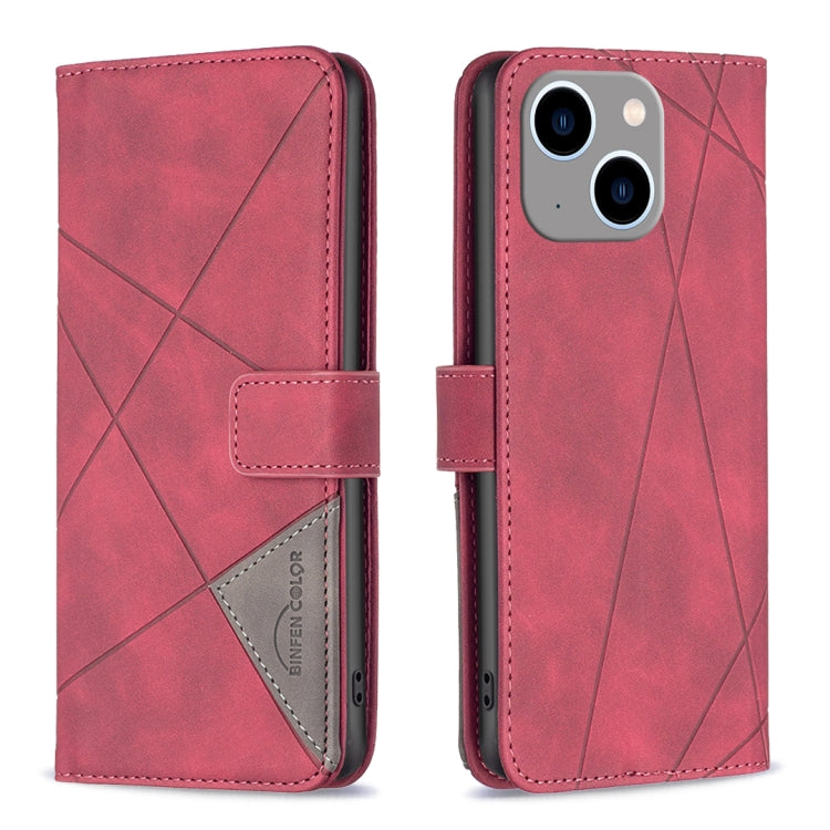 Custodia in pelle con fibbia magnetica per iPhone 15