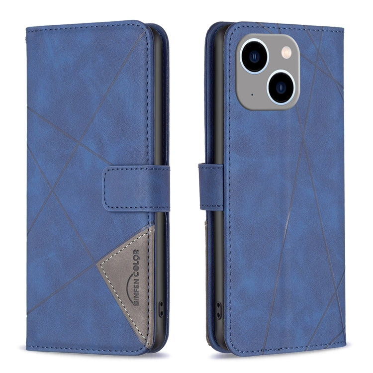 Custodia in pelle con fibbia magnetica per iPhone 15