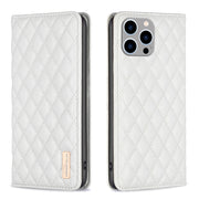 Custodia in pelle magnetica per iPhone 15