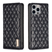 Custodia in pelle magnetica per iPhone 15