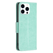 Custodia in pelle per iPhone 16 con farfalle
