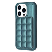 Custodia per iPhone 15 Pro con supporto e slot carte