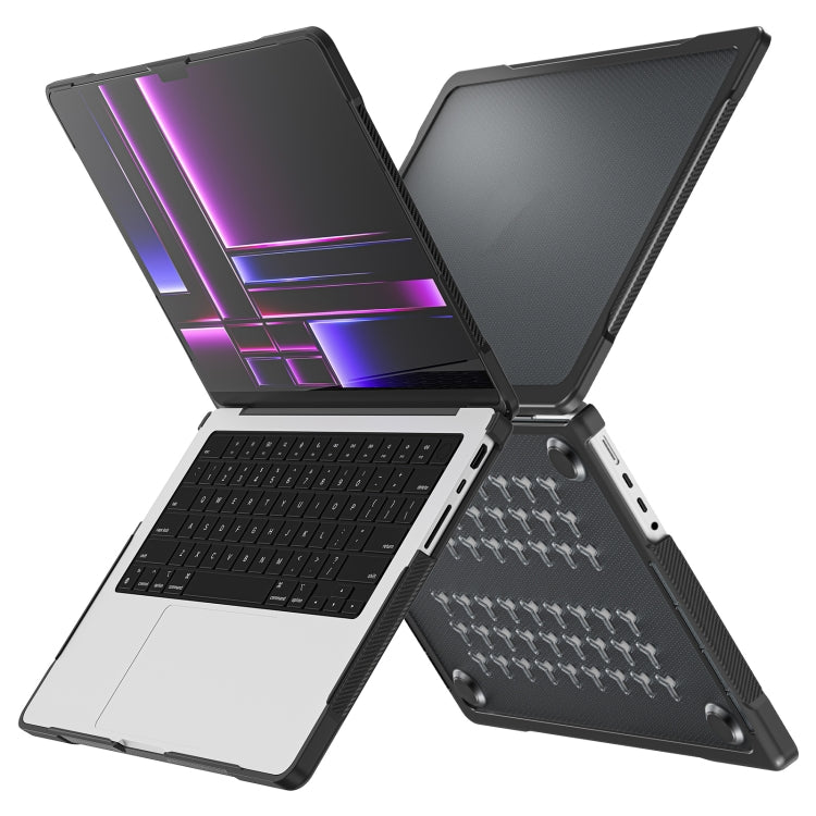 Custodia protettiva traslucida per MacBook Pro